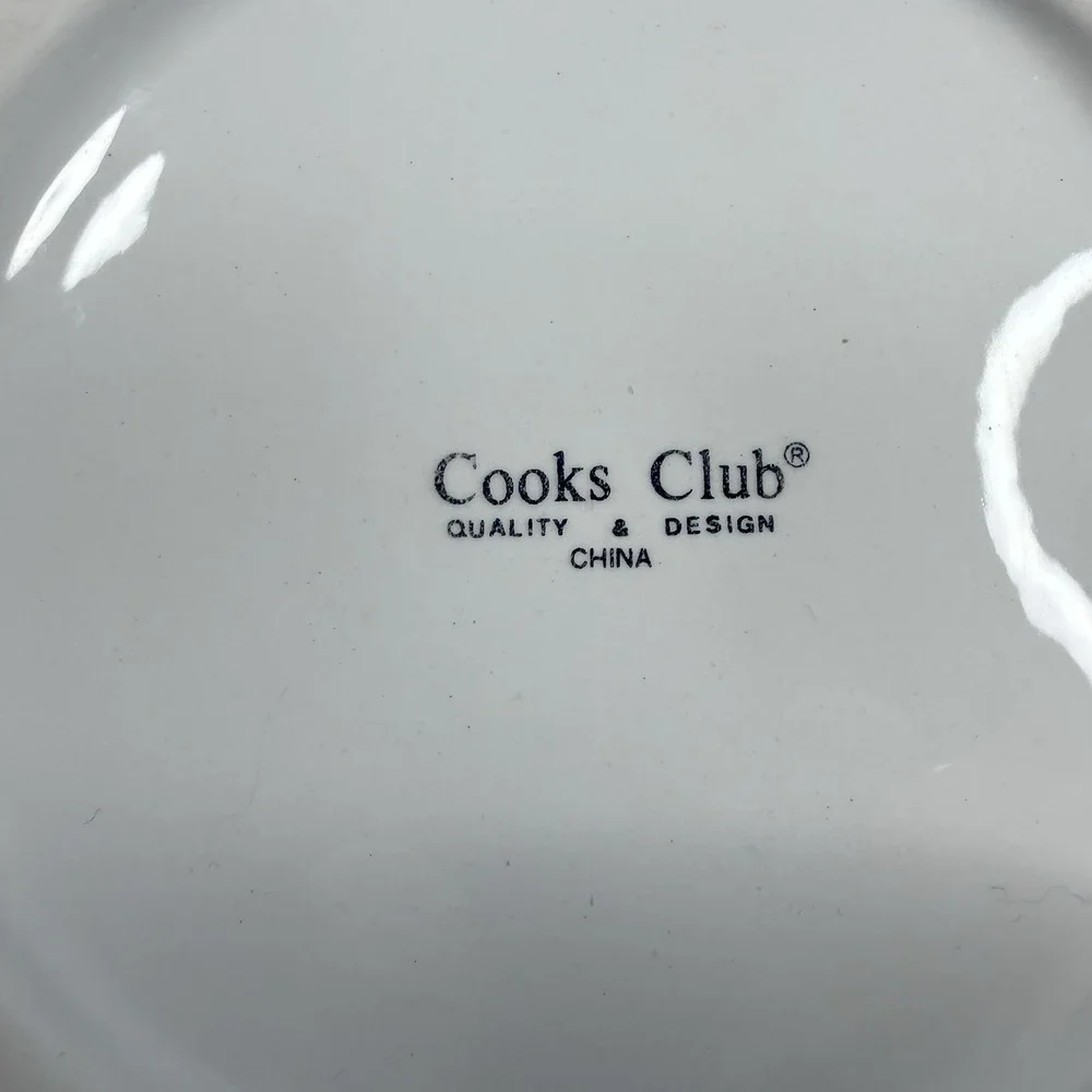 Vintage Cooks Club Porcelain Apple Basket Cookie Jar Collectible